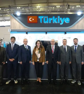 İTO'dan milli katılım! Yayıncılıkta değişim Frankfurt’ta sergilendi