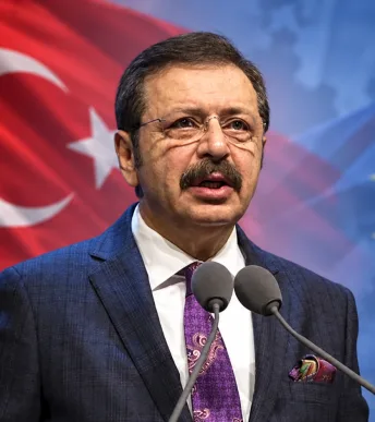 TOBB Başkanı Hisarcıklıoğlu’ndan Avrupa’ya mesaj: Türkiye’nin üretim gücü savunma iş birliğine hazır TOBB Başkanı Hisarcıklıoğlu’ndan Avrupa’ya mesaj: Türkiye’nin üretim gücü savunma iş birliğine hazır