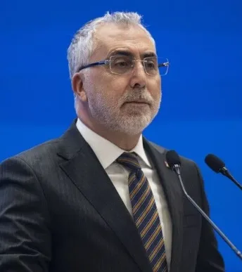 Bakan Işıkhan duyurdu: Öğrencilere kamu ve özel sektörde staj fırsatı! Başvurular başladı