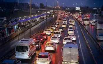 Yüzde 6,7 arttı: Trafiğe haziranda 194 bin 740 aracın kaydı yapıldı Yüzde 6,7 arttı: Trafiğe haziranda 194 bin 740 aracın kaydı yapıldı