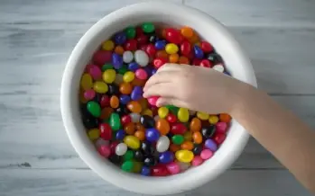 Anne babalar dikkat! Çocukların sık tükettiği o ürün için uzmanlardan uyarı