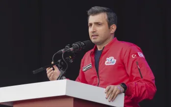 Selçuk Bayraktar’dan Mavi Vatan vurgusu: Bu çaba bir adalet ve bağımsızlık mücadelesidir Selçuk Bayraktar’dan Mavi Vatan vurgusu: Bu çaba bir adalet ve bağımsızlık mücadelesidir