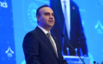 Bakan Kacır: Sanayi katma değerini yükseltmek için çalışacağız Bakan Kacır: Sanayi katma değerini yükseltmek için çalışacağız