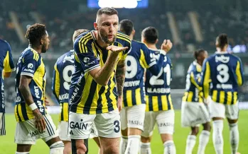 Fenerbahçe derbiye bu 11'le çıkıyor