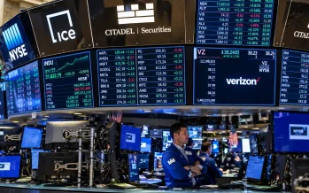 New York borsası düşüşle açıldı
