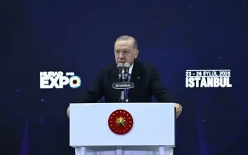 Cumhurbaşkanı Erdoğan: Türkiye'yi büyüme ve istikrar rotasında tutmayı başardık Cumhurbaşkanı Erdoğan: Türkiye'yi büyüme ve istikrar rotasında tutmayı başardık