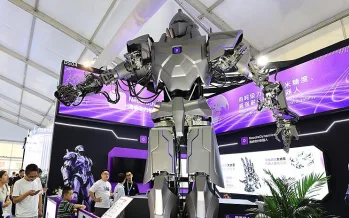 Çinli NeodraDynamics'ten 4 metrelik dev insansı robot: Neo1 tanıtıldı