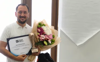 Ayakkabı tasarımı yarışmasında ikinci oldu Ayakkabı tasarımı yarışmasında ikinci oldu