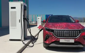 Togg ivme kazandırdı: Yollardaki elektrikli araç sayısı bir yılda yüzde 52 arttı Togg ivme kazandırdı: Yollardaki elektrikli araç sayısı bir yılda yüzde 52 arttı