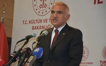 Gece müzeciliğinde ziyaretçi rekoru: 1,3 milyon kişi tarihi mekanlara akın etti
