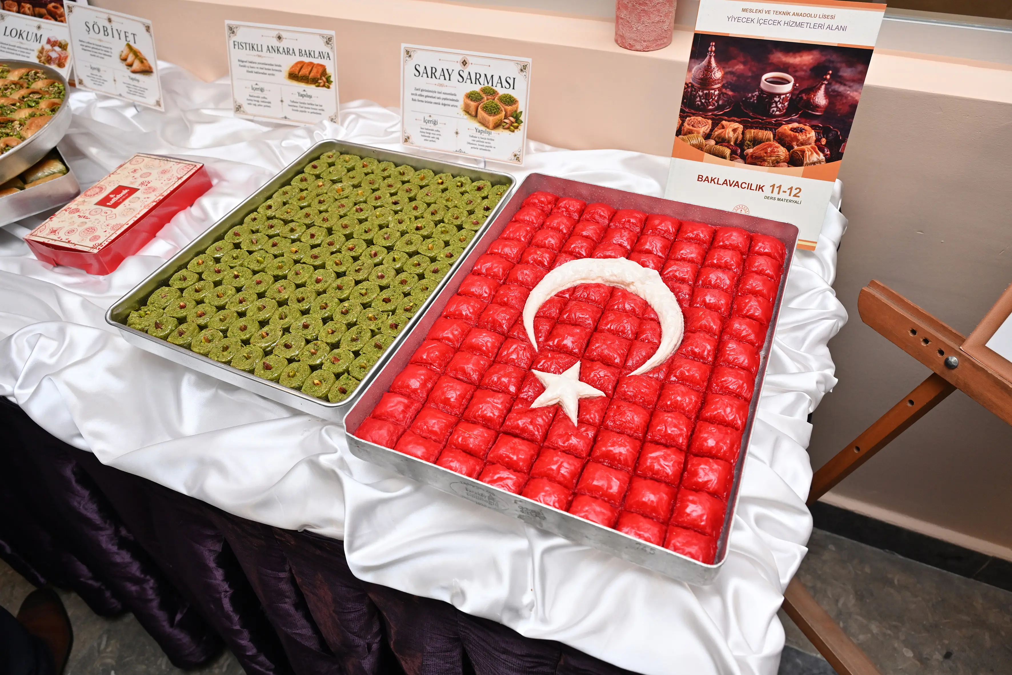 Genç ustaları yetiştirecek baklava atölyesi açıldı