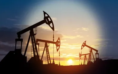 Petrol fiyatlarında arz baskısı sürüyor: Piyasalarda S. Arabistan ve Hürmüz etkisi