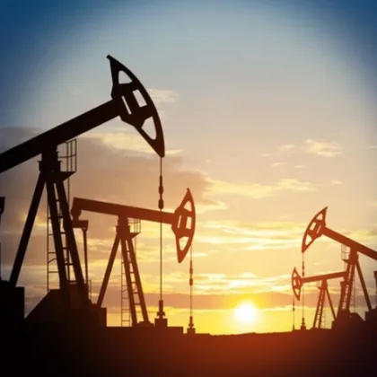 Petrol fiyatlarında arz baskısı sürüyor: Piyasalarda S. Arabistan ve Hürmüz etkisi