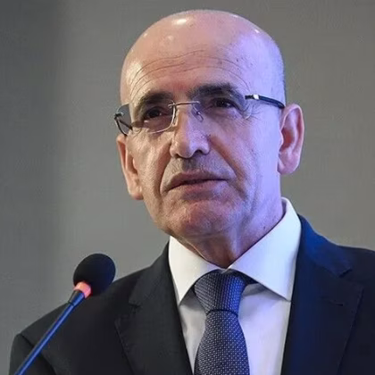 Bakan Şimşek: Enflasyonla mücadelede politikalarımızı kalıcı kazanımları gözeterek belirliyoruz