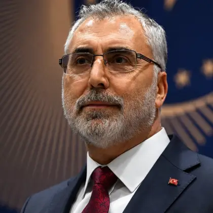 Genç işsizlik tarihi dip seviyede! Bakan Işıkhan: Çalışma hayatını kararlılıkla güçlendiriyoruz