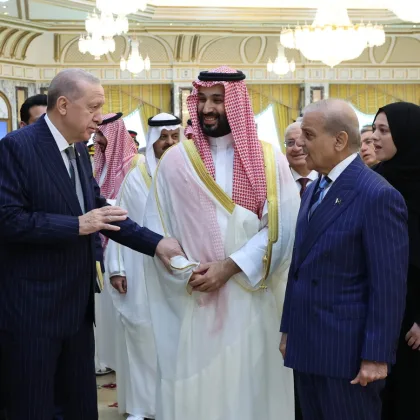 Reuters, BBC, CNN ve FT Mekke Anlaşması'nı böyle gördü: Askeri bağların temeli atıldı