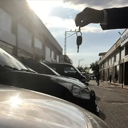İkinci el otomobil piyasası hareketlendi: Temmuz ayında 907 bin araç el değiştirdi