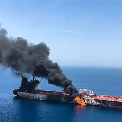 Kızıldeniz'de tanker saldırısı: Suudi Arabistan açıklarındaki gemi hedef alındı