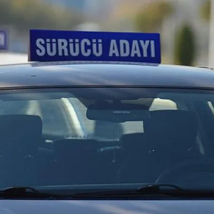 Ehliyet sınavı zorlaşıyor: Adaylar gerçek trafikte sınava girecek