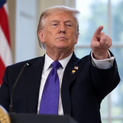 Trump'tan 5 bin dolar temettü vaadi: Parayı yalnızca ABD'de harcayabilirsiniz