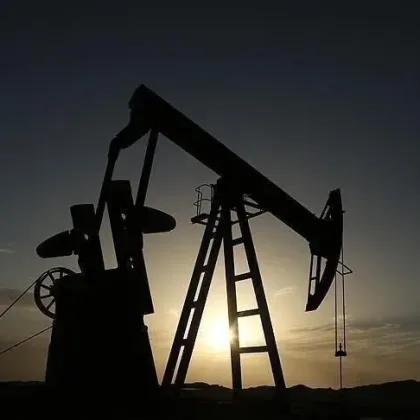 Savaşlar petrol devlerini vurdu: Suudi Arabistan ile Rusya'nın petrol üretim ve arzında tarihi gerileme