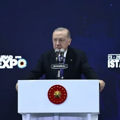 Cumhurbaşkanı Erdoğan: Türkiye'yi büyüme ve istikrar rotasında tutmayı başardık Cumhurbaşkanı Erdoğan: Türkiye'yi büyüme ve istikrar rotasında tutmayı başardık