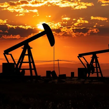 Petrol fiyatları yüzde 4'ü aşan artış gösterdi: İran iddiaları piyasaları altüst etti