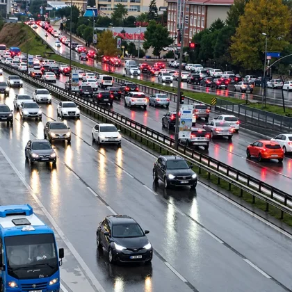 İstanbul'da sağanak ve maç trafiği birleşti: Yoğunluk yüzde 80'e çıktı