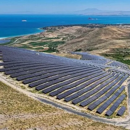 Güneş ve rüzgar enerjisinde tarihi büyüme: Elektrik üretiminde dengeler değişiyor