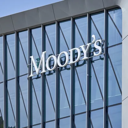 Fransa'da ekonomik riskler büyüyor: Moody's siyasi istikrarsızlığa dikkat çekti