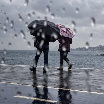 HAVA DURUMU 27 EKİM: Beklenen yağış başladı! İstanbul'da yağmur ne zaman bitecek?