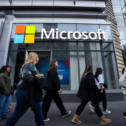 Microsoft 60 bin çalışanına gönüllü ayrılık teklifi sundu