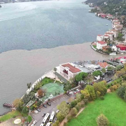 Sağanak sonrası İstanbul: Derelerden taşan sular denizin rengini değiştirdi