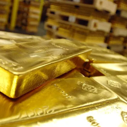 Altın Fed kararı sonrası yönünü arıyor: Gözler PCE verileri ve ABD büyüme rakamlarında