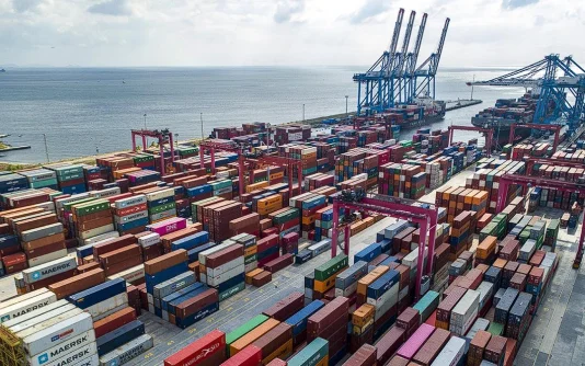 Türkiye'nin ihracatında tarihi rekor: 409 milyar dolarla zirveye ulaştı