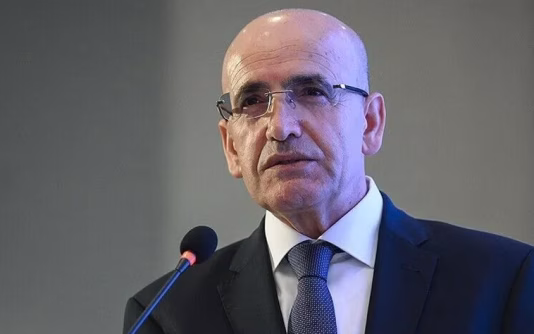 Bakan Şimşek: Enflasyonla mücadelede politikalarımızı kalıcı kazanımları gözeterek belirliyoruz Bakan Şimşek: Enflasyonla mücadelede politikalarımızı kalıcı kazanımları gözeterek belirliyoruz