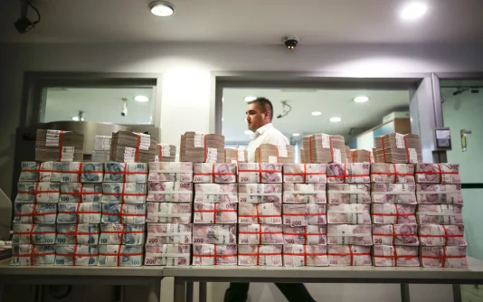 Türkiye’nin mali kalkanı güçleniyor