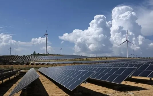 Türkiye'de güneş enerjisinde tarihi rekor! Üretim 5,4 teravatsaate çıktı