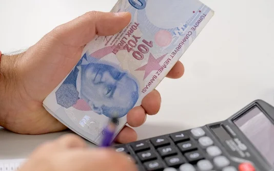 2027'de memura fazla mesai ve harcırah zammı: Kim ne kadar alacak?