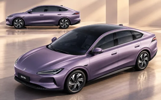 Jetta elektrikli versiyonuyla geri döndü Jetta elektrikli versiyonuyla geri döndü