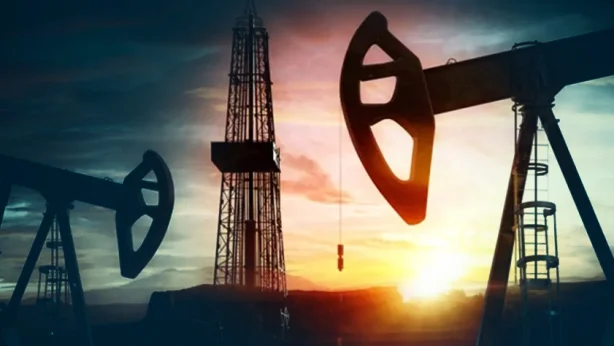 Petrol fiyatlarında 'çatışma' etkisi: 76 dolara yükseldi