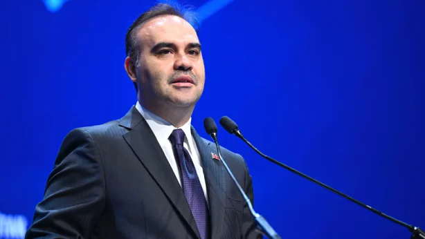 Bakan Kacır'dan girişimcilere kredi desteği açıklaması: 5 milyon TL sunuldu Bakan Kacır'dan girişimcilere kredi desteği açıklaması: 5 milyon TL sunuldu