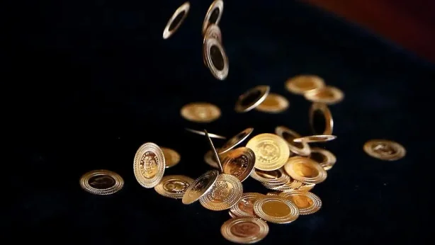 Altın fiyatlarında kritik seviye aşıldı: Gram altın tekrar yükselişe geçti, çeyrek altın ne kadar oldu? Altın fiyatlarında kritik seviye aşıldı: Gram altın tekrar yükselişe geçti, çeyrek altın ne kadar oldu?