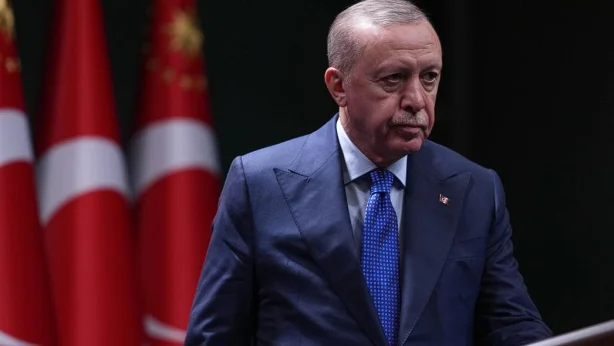 Erdoğan, Srebrenitsa Soykırımı'nda hayatını kaybedenleri andı Erdoğan, Srebrenitsa Soykırımı'nda hayatını kaybedenleri andı