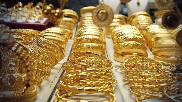 Altın fiyatları son dakika: Yeni haftaya düşüşle başladı! Gram altın ne kadar oldu?
