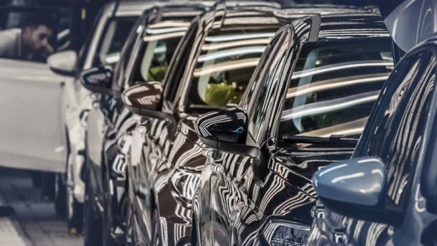 Otomotiv ihracatında ilk yarı rekoru: 20,8 milyar dolar oldu Otomotiv ihracatında ilk yarı rekoru: 20,8 milyar dolar oldu
