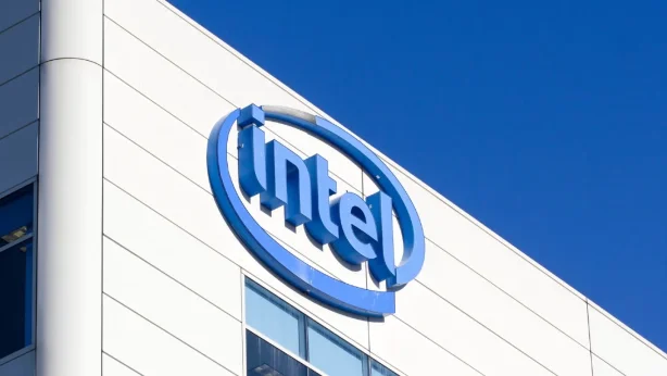 Intel, yapay zeka çipleri için İrlanda’ya 5 milyar euro yatırım yapacak Intel, yapay zeka çipleri için İrlanda’ya 5 milyar euro yatırım yapacak