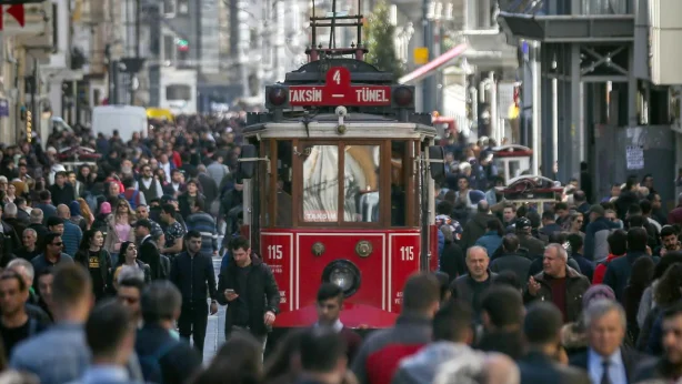 İstanbul göç hareketliliğinde ilk sırada: Gidenler gelenleri geçti İstanbul göç hareketliliğinde ilk sırada: Gidenler gelenleri geçti
