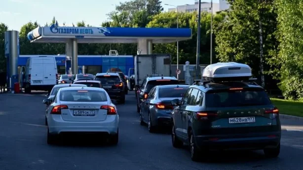 Rusya'dan enerji açıklaması: İhracat yasağı iç piyasada dizel arzını artırdı Rusya'dan enerji açıklaması: İhracat yasağı iç piyasada dizel arzını artırdı