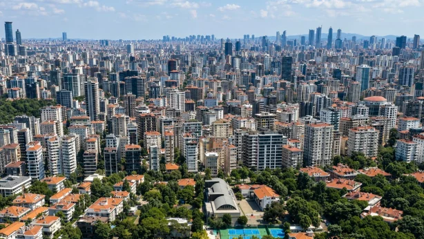 Konutta 7 aydır reel bazlı kayıp sürüyor: İşte fiyatların en az arttığı iller Konutta 7 aydır reel bazlı kayıp sürüyor: İşte fiyatların en az arttığı iller